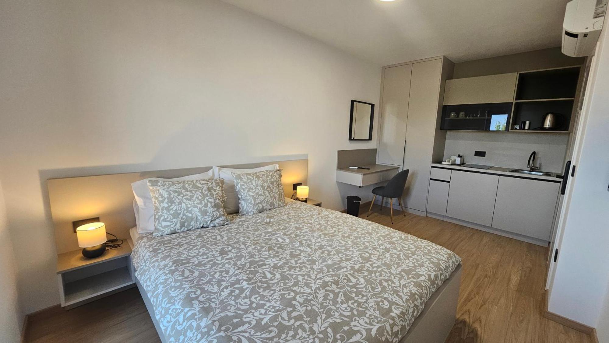 Richi Rooms & App Funtana Extérieur photo