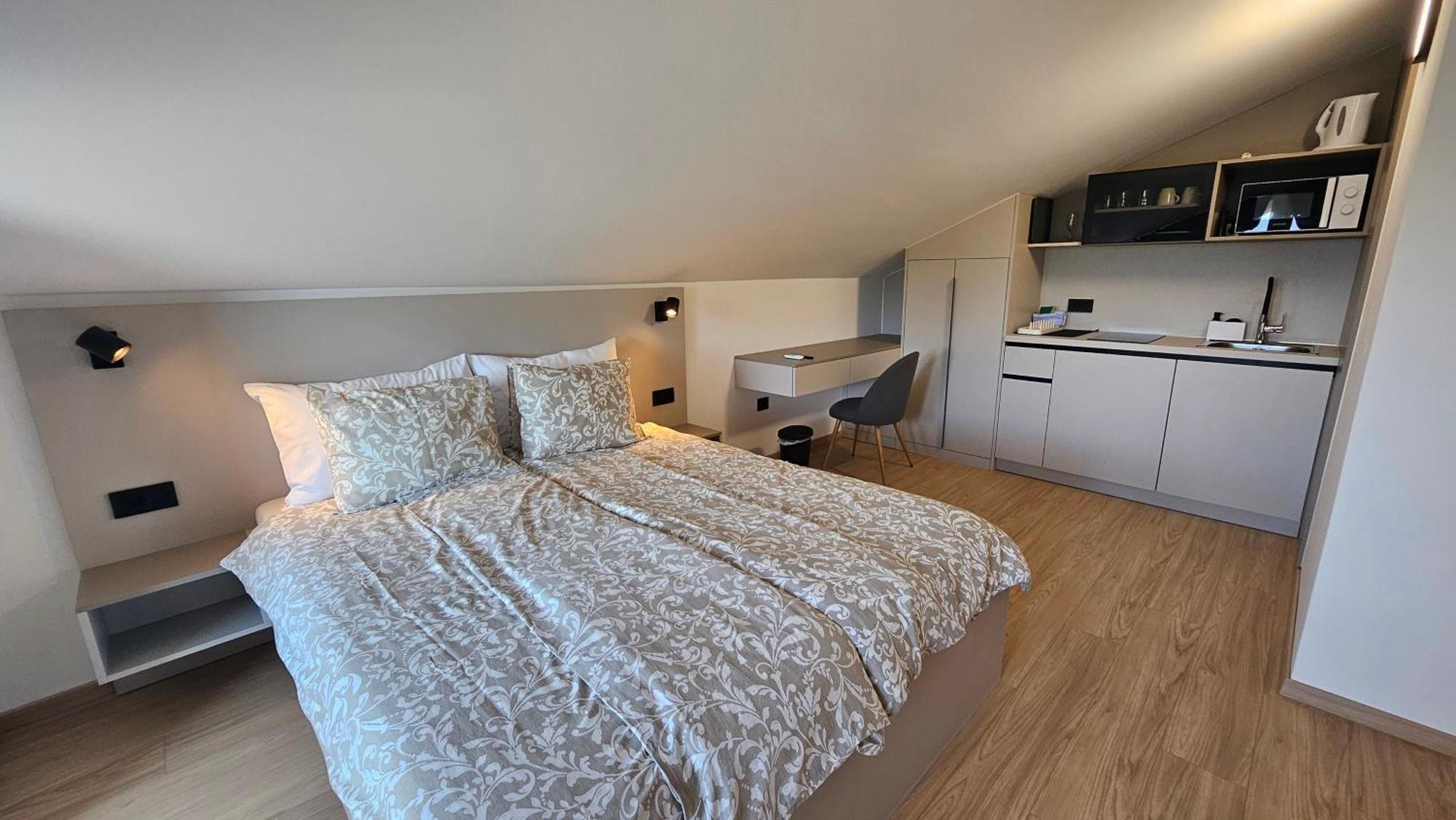Richi Rooms & App Funtana Extérieur photo